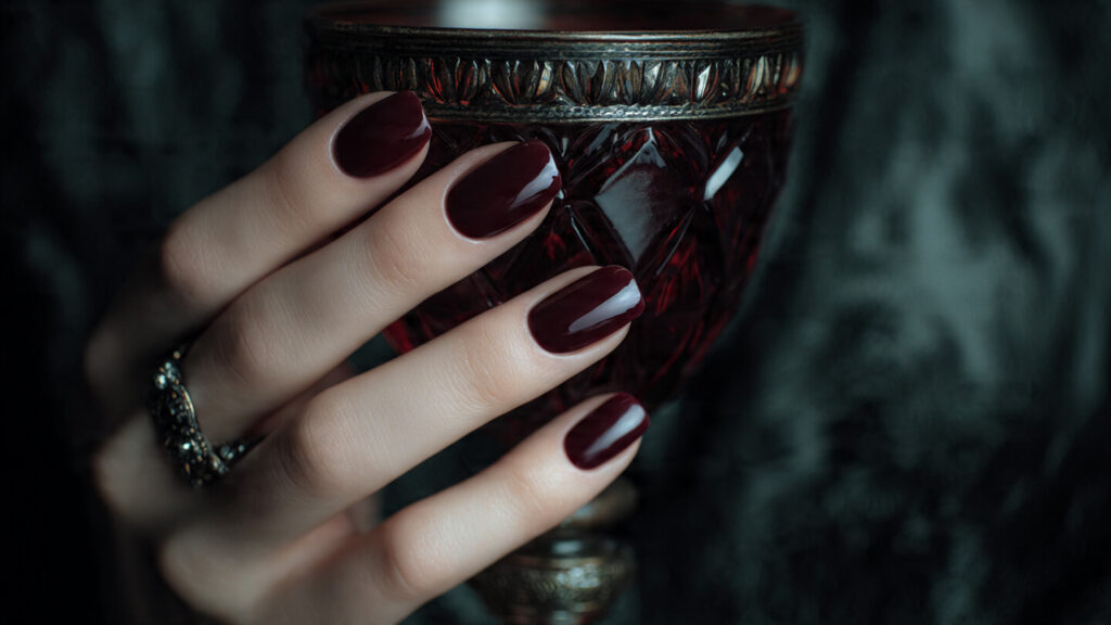 Zendaya Bordeaux Noir Celebrity Nails